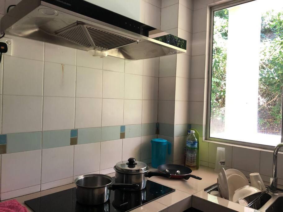 Apartment 2. Luxury Kristal 2 丹绒亚路高級市中心住宅